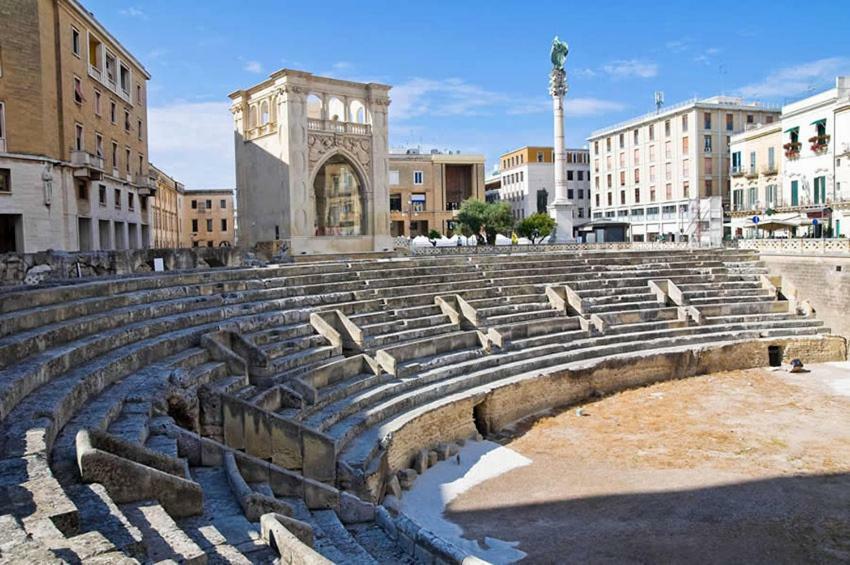 Dimora Vico Storella Lecce Exterior photo